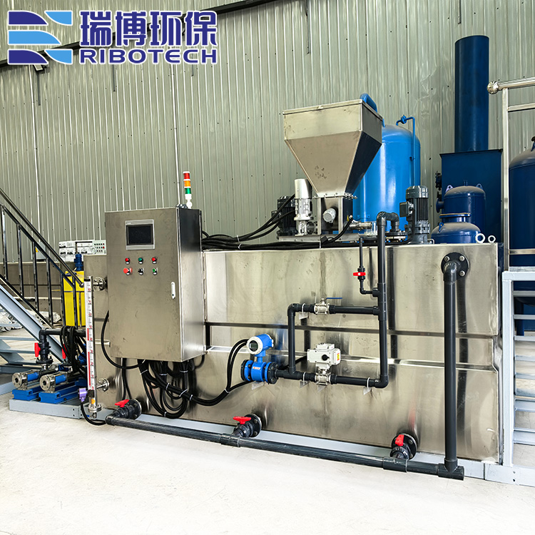 ˮ�����Զ���ҩװ��